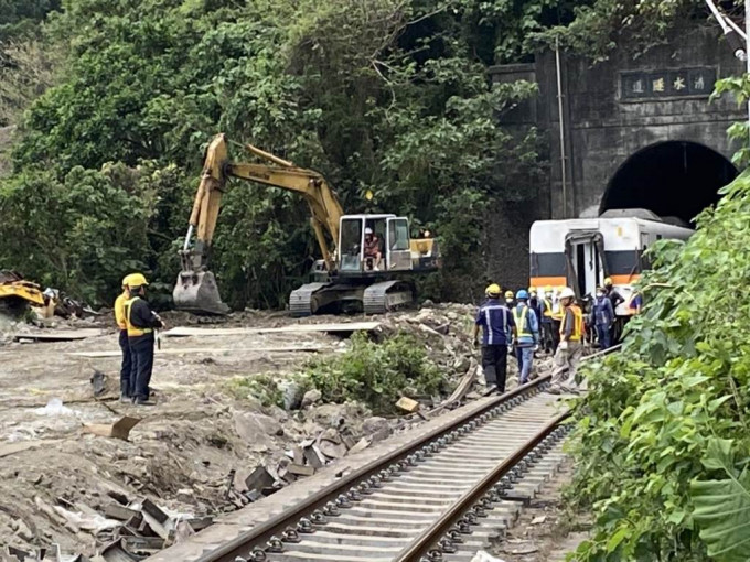 花莲地检指所有罹难者的DNA比对已完成。中时