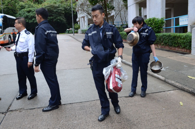 警方正调查事件。