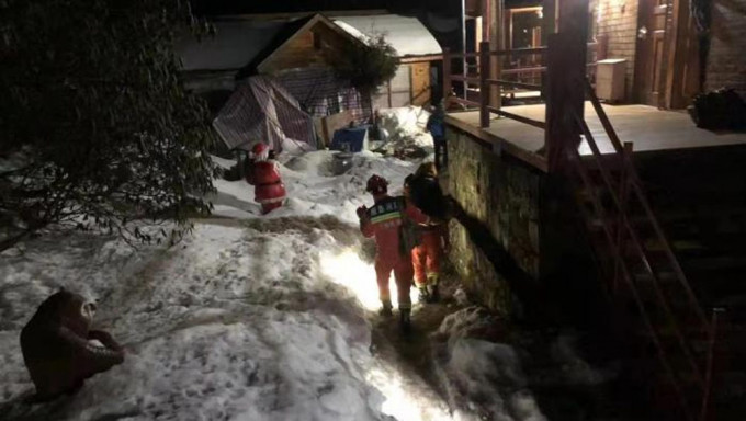 受困於昆明轎子雪山的31人已全部獲救。
