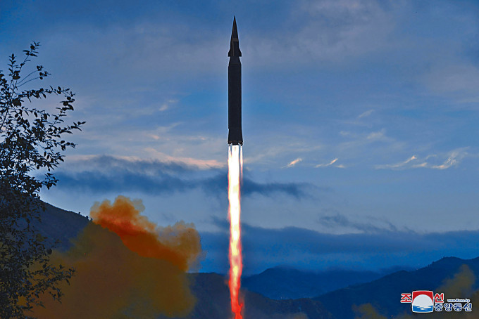 北韓宣布周二清晨成功試射新研發的「火星-8」型高超音速導彈。