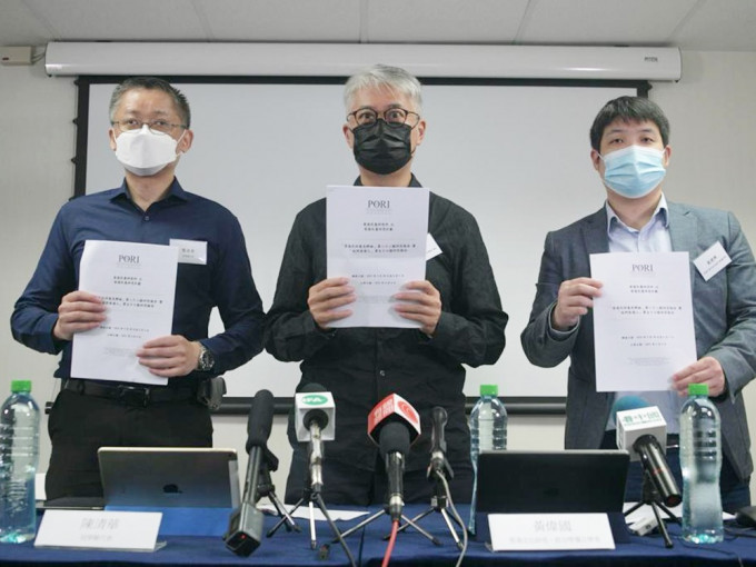 香港民研今午公布最新「六四事件」和限聚指數調查結果。