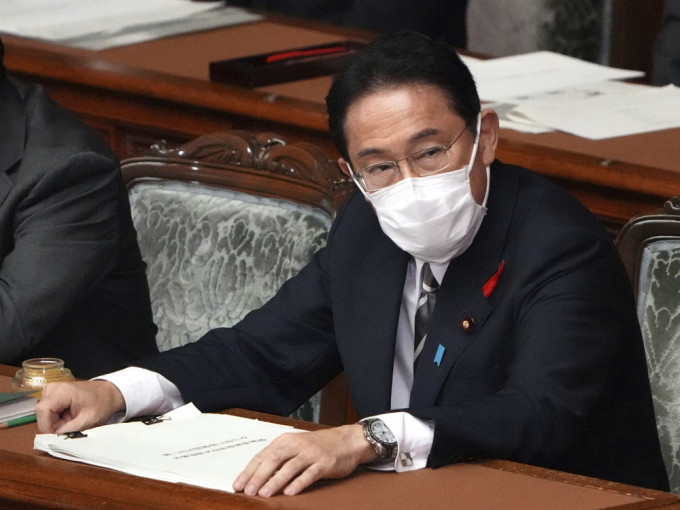 日本首相岸田文雄发表首次施政演说。AP图片
