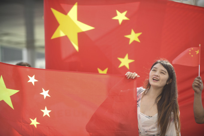 香港人对自己作为中国人的身份认同感，在过去几年已处于一个下滑的轨迹。