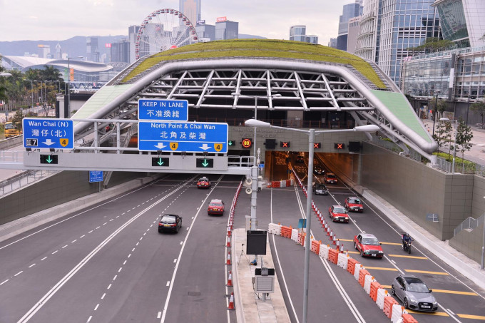 中环湾仔绕道通车。