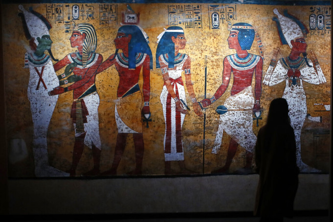 古埃及少年法老圖坦卡門巡迴展將於周六在巴黎拉維萊特藝術中心揭幕，展出約150件珍品。  AP圖片