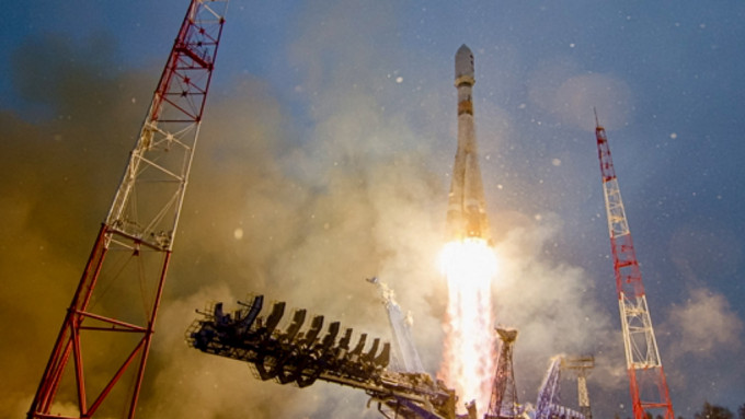 2022年11月，搭载军用卫星的俄罗斯空天军联盟2.1b 运载火箭从俄罗斯北部的普列谢茨克发射场升空。 美联社