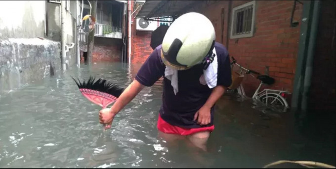台北市內湖區出現水浸。台北市政府水利處圖片