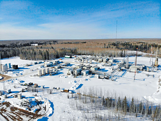 加拿大油气项目每日约产出14000BOE，预期公司每日产量逾8万mcf。
