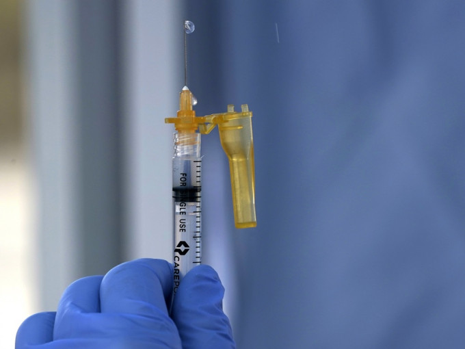 莫德納最遲於今年9月前需向日本提供5千萬劑的疫苗。AP圖片
