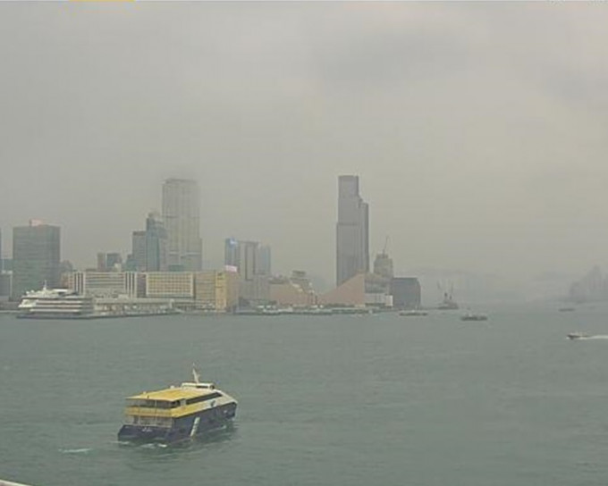 天阴阴有雨，最高28度。天文台图片