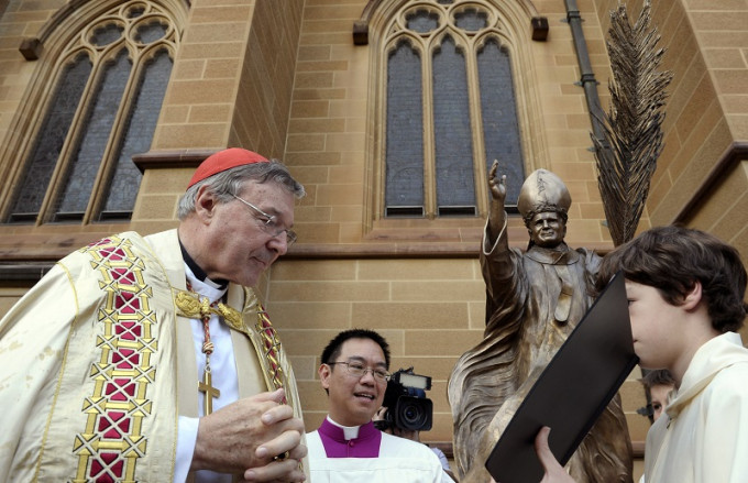 澳洲枢机主教佩尔疑涉性侵多名儿童被起诉。美联社资料图片