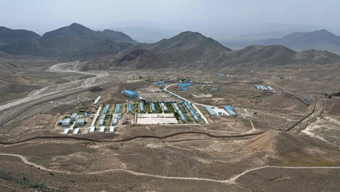 西方媒體指中國大批工程人員已準備好在阿富汗開採石油。