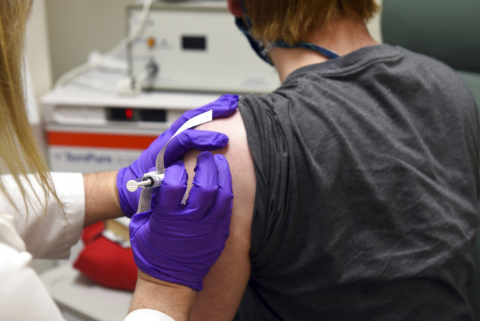 美國正進行接種新冠疫苗計畫。AP