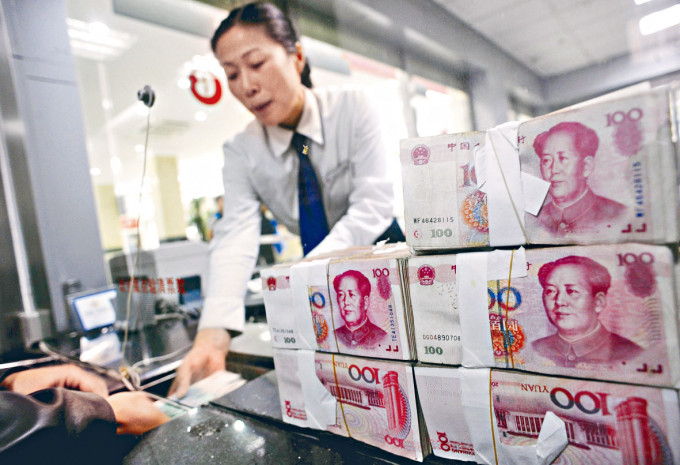 ■余偉文表示，人民幣在香港使用已十分常見，數碼人民幣會帶來更大便利。人民幣在岸價昨四連升，創近兩年半高位。
