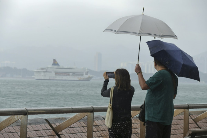 天气不似预期恶劣。