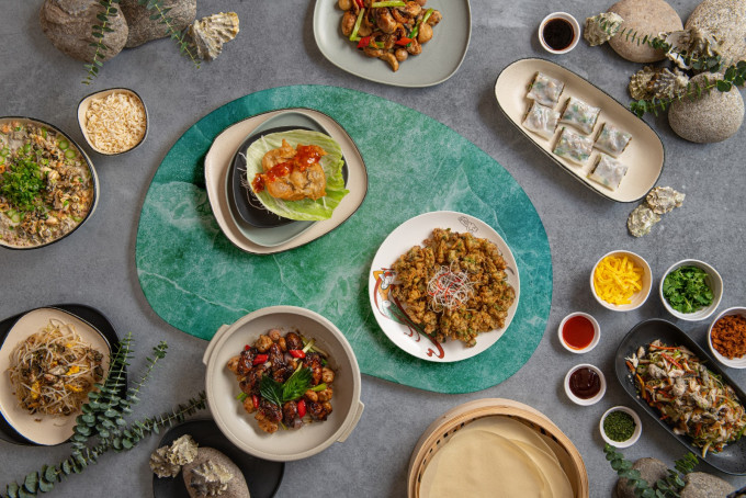香港萬麗海景酒店滿福樓即日至8月31日推出八道限定「蠔」菜式的「仲夏蠔宴」。