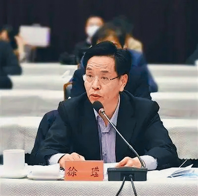 國家煙草專賣局副局長徐㼆被查。