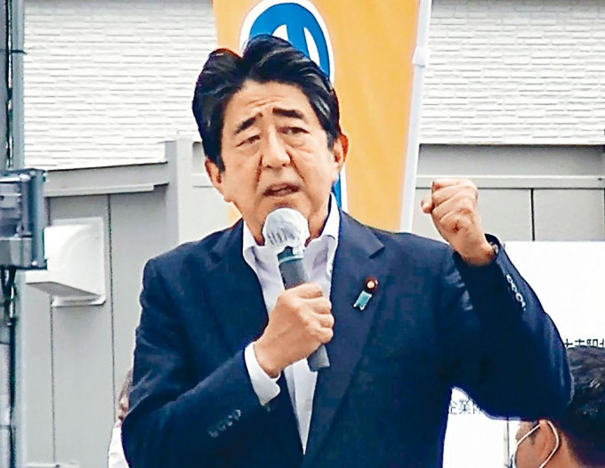 日本前首相安倍晉三上周五在奈良市助選時遇刺身亡，全球震驚。