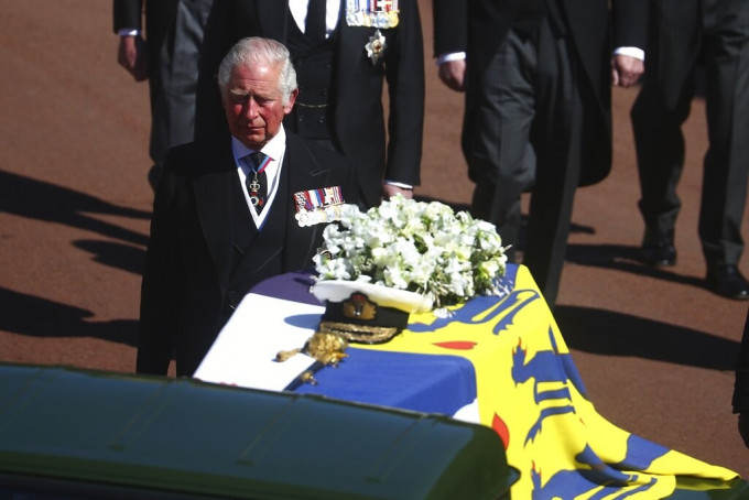 英国菲腊亲王丧礼圣乔治礼拜堂进行。AP图片