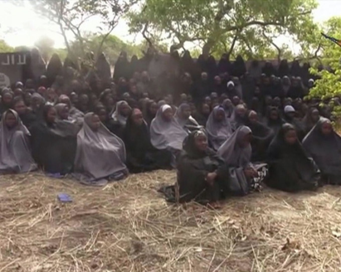 「博科圣地」3年前从一所中学绑架276名女学生。AP