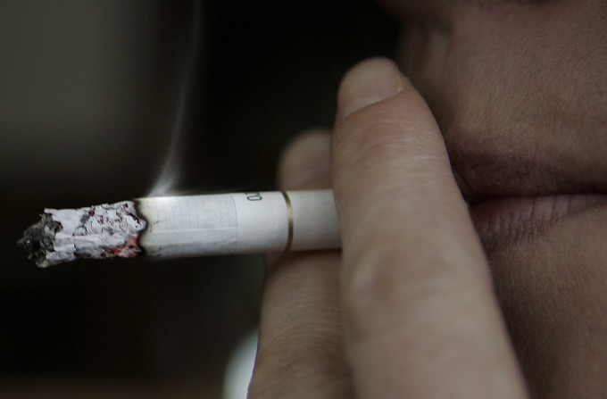 英國提議對年輕一代禁煙。美聯社