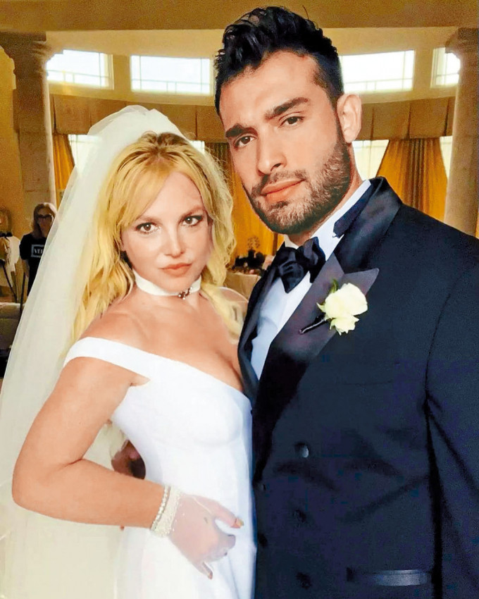 Britney與Sam結婚14個月就婚變。