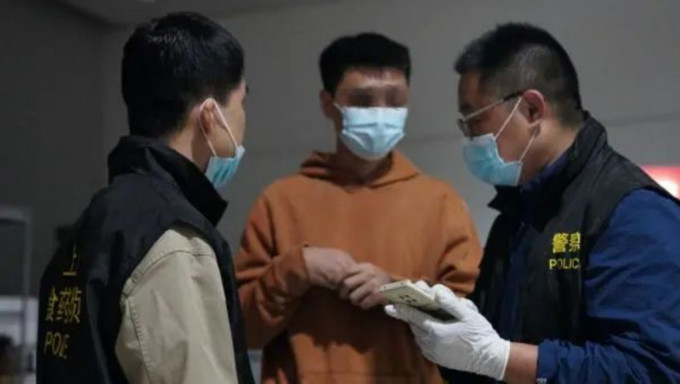 上海警方嚴厲打擊涉疫違法犯罪活動。網圖