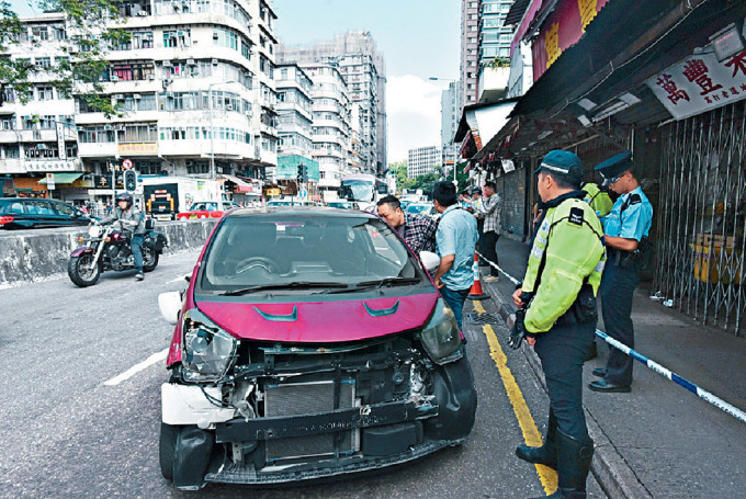 被告上月在油麻地狂亂駕駛。資料圖片