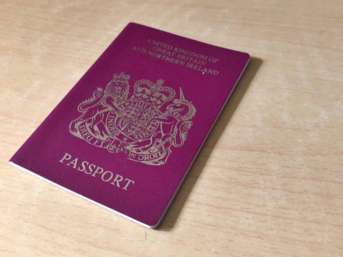 英国计画延长BNO护照持有人逗留英国期限。