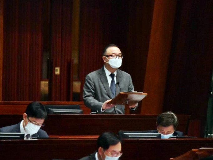 廖长江指去年518宗投诉涉及区议会。