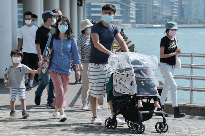 天文台预测，乾燥的东北季候风会在未来两三日影响华南，带来普遍晴朗天气。 资料图片