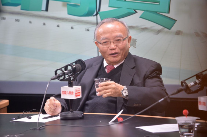 劉兆佳認為香港市民已厭倦政治紛爭。