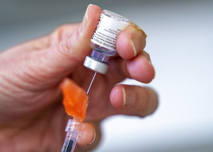 歐盟再訂購最多18億劑復必泰疫苗。AP資料圖片