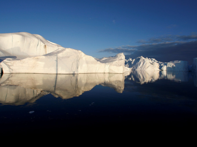 北極圈的格陵蘭上周單日融冰達85億噸。路透社相片