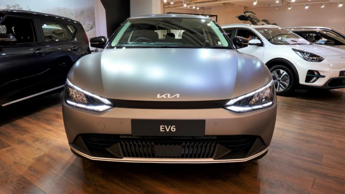 ●全新Kia EV6于九龙湾国际展贸中心期间限定店公开展出。