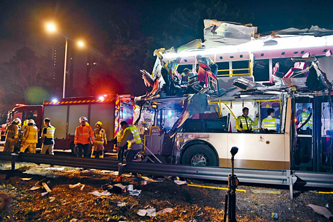 ■巴士車禍發生於前年十二月，釀六死三十九傷。