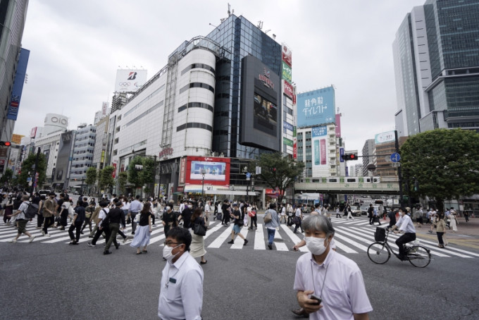 東京新增新冠感染者260人。AP圖