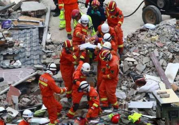 福建泉州酒店坍塌事故已救出49人，其中10人死亡。(網圖)