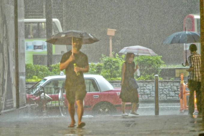 未来2日的「显著降雨概率」升至「高」（>=70%）。资料图片