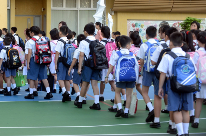 香港准备在大中小学推行《国安法》。资料图片