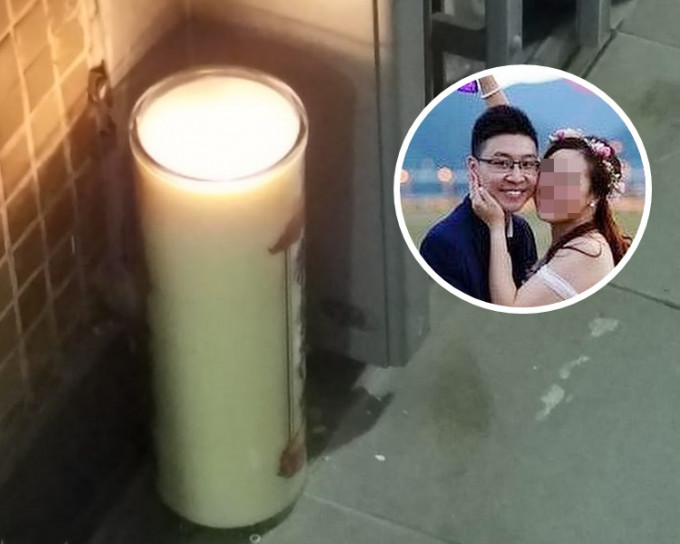 颜浩斌(小图左)家人在门外燃点蜡烛。