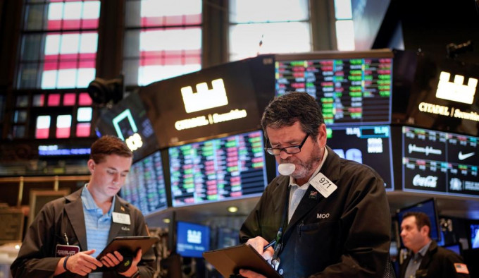 美国股市表现反覆。AP