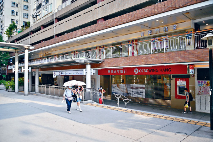 「小巴大王」馬亞木沽萬事達廣場地下N52號鋪，作價約1.4億。