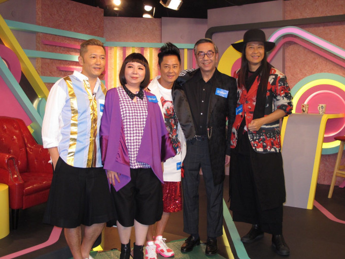 草蜢为ViuTV节目《大星讲》担任嘉宾。