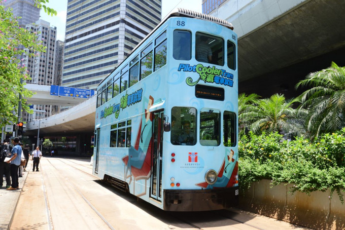 香港電車有限公司與交通手機應用程式Citymapper推出冷氣電車實時定位程式。資料圖片