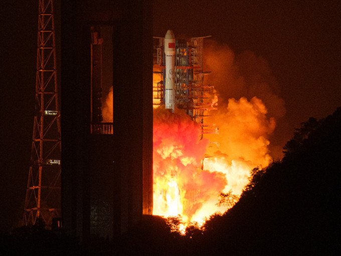 中国成功发射高分十三号卫星。（新华社图片）