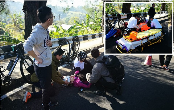 受伤女子卧在地上等待救治。香港突发事故报料区网民Alex Mui‎摄