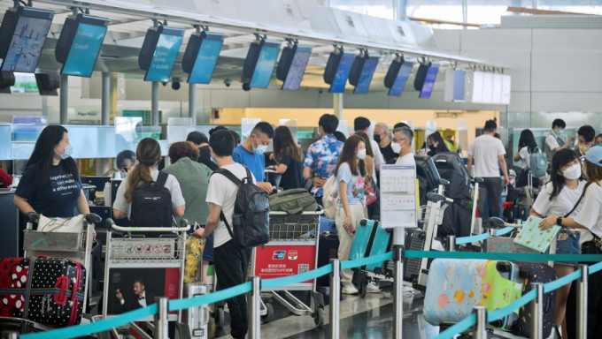 机管局指，有信心机场将协助巩固香港的枢纽地位。资料图片