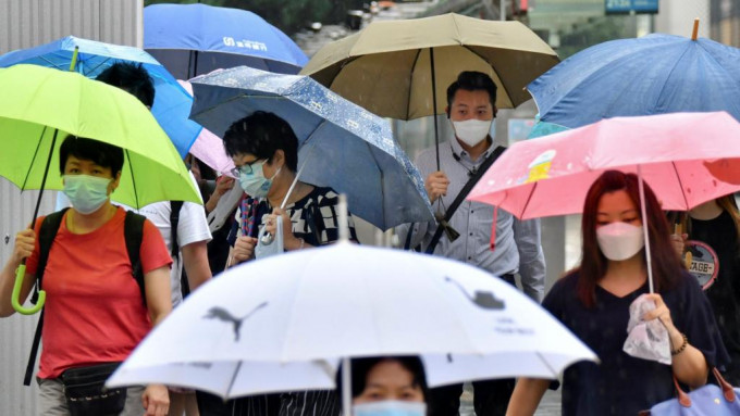 天文台表示，一股達強風程度的西南季候風會在未來兩三日為廣東沿岸及南海北部帶來驟雨及雷暴。資料圖片