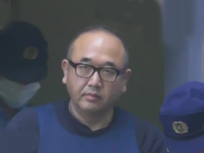 60岁已婚男子长冈雅人向警方自首，坦承自己杀害了妻儿，并将他们肢解，藏尸家中。（网图）